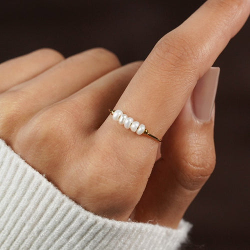 Grace – Bague en perles d’eau douce